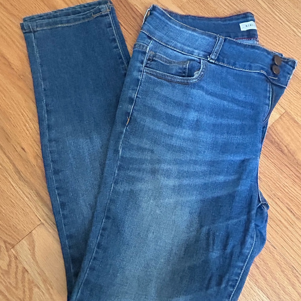 Medium wash Blue Skinny Jeans